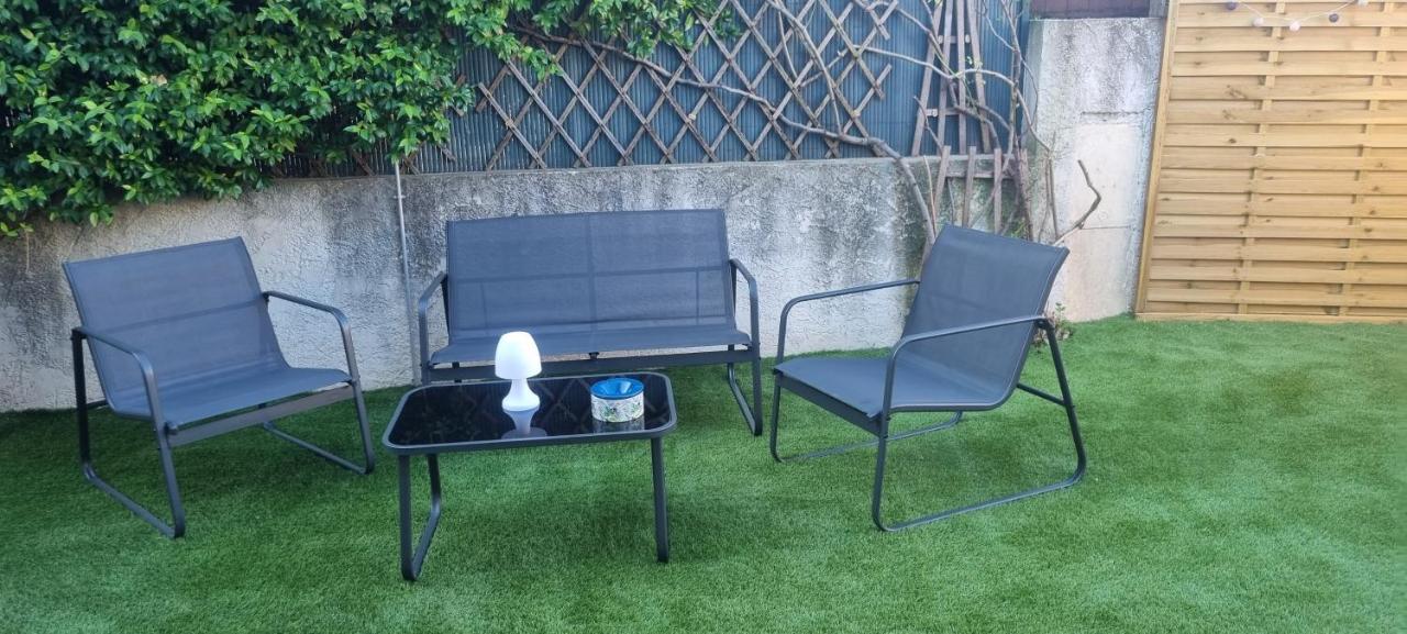 Ferienwohnung Aux Creissauds Aubagne Exterior foto