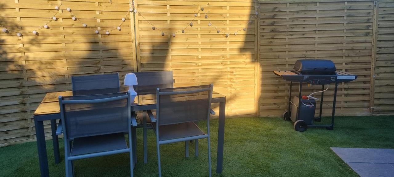Ferienwohnung Aux Creissauds Aubagne Exterior foto