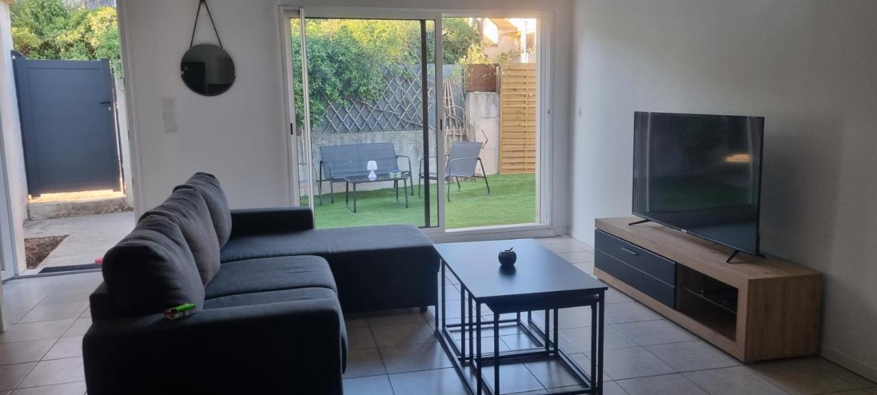 Ferienwohnung Aux Creissauds Aubagne Exterior foto