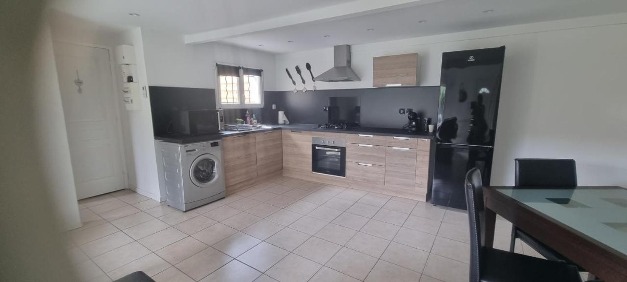 Ferienwohnung Aux Creissauds Aubagne Exterior foto